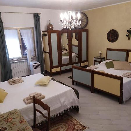 La Terra Di Mingo Bed and Breakfast Vado Ligure Εξωτερικό φωτογραφία