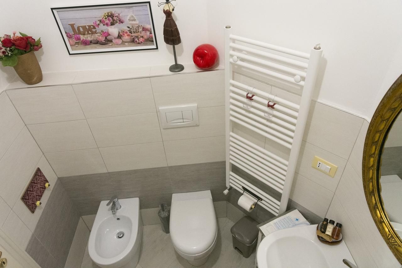 La Terra Di Mingo Bed and Breakfast Vado Ligure Εξωτερικό φωτογραφία