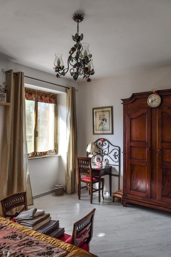 La Terra Di Mingo Bed and Breakfast Vado Ligure Εξωτερικό φωτογραφία