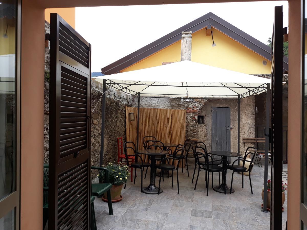 La Terra Di Mingo Bed and Breakfast Vado Ligure Εξωτερικό φωτογραφία