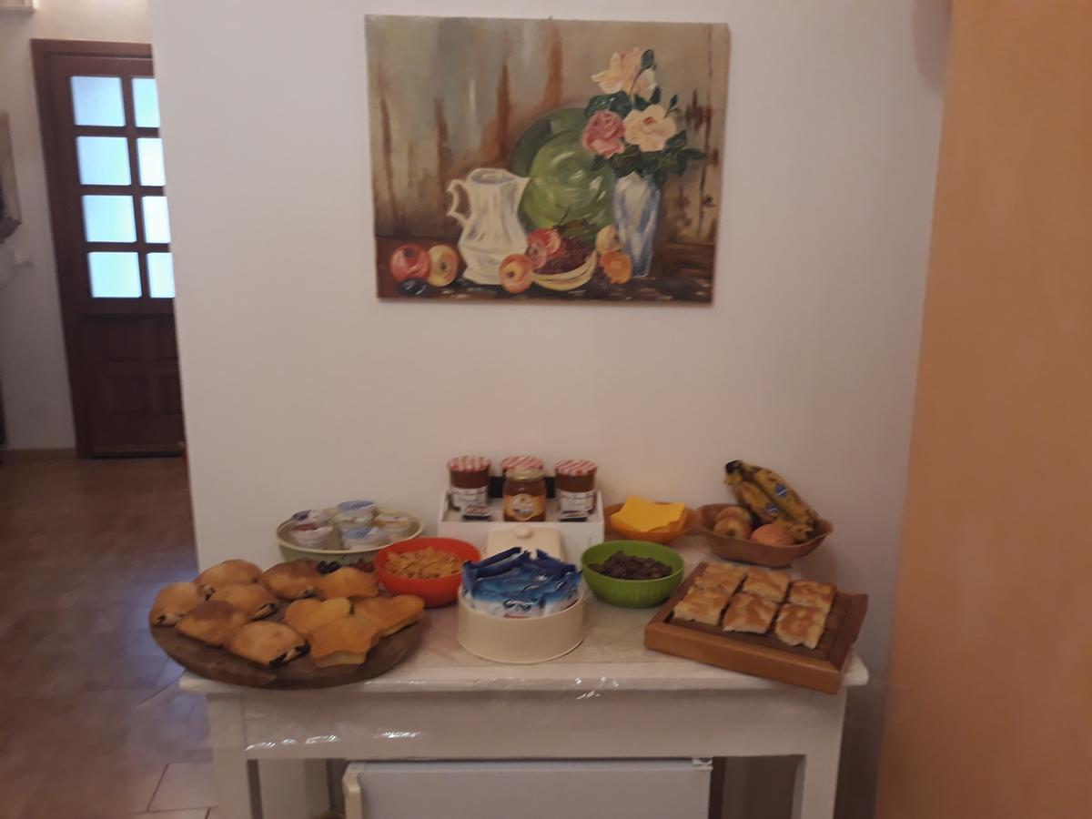La Terra Di Mingo Bed and Breakfast Vado Ligure Εξωτερικό φωτογραφία