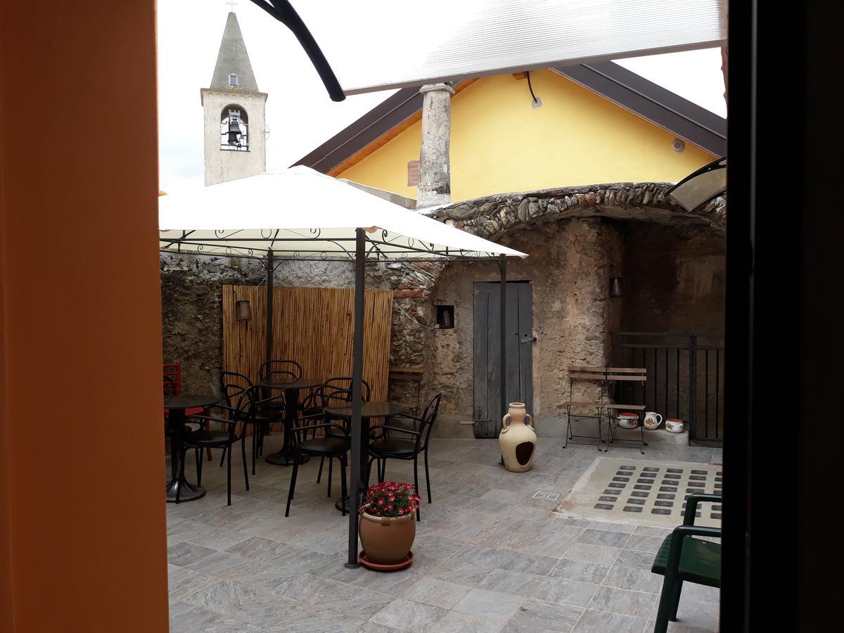 La Terra Di Mingo Bed and Breakfast Vado Ligure Εξωτερικό φωτογραφία